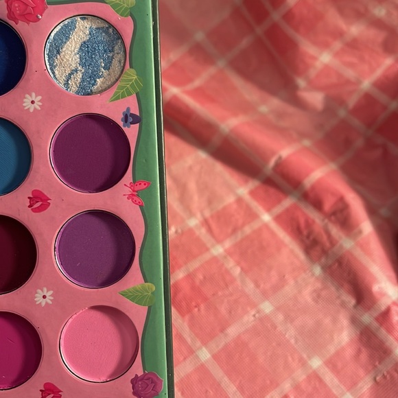 🎈SALE🎈🎀#51.MAKEUP XXL63-COLOR EYESHADOW PALETTE🎀 - Picture 6 of 10